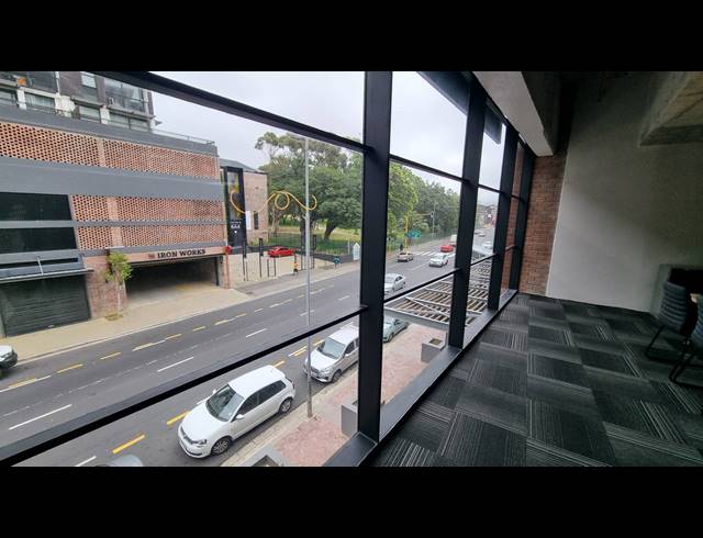 433M² OFFICE FOR SALE IN WOODSTOCK